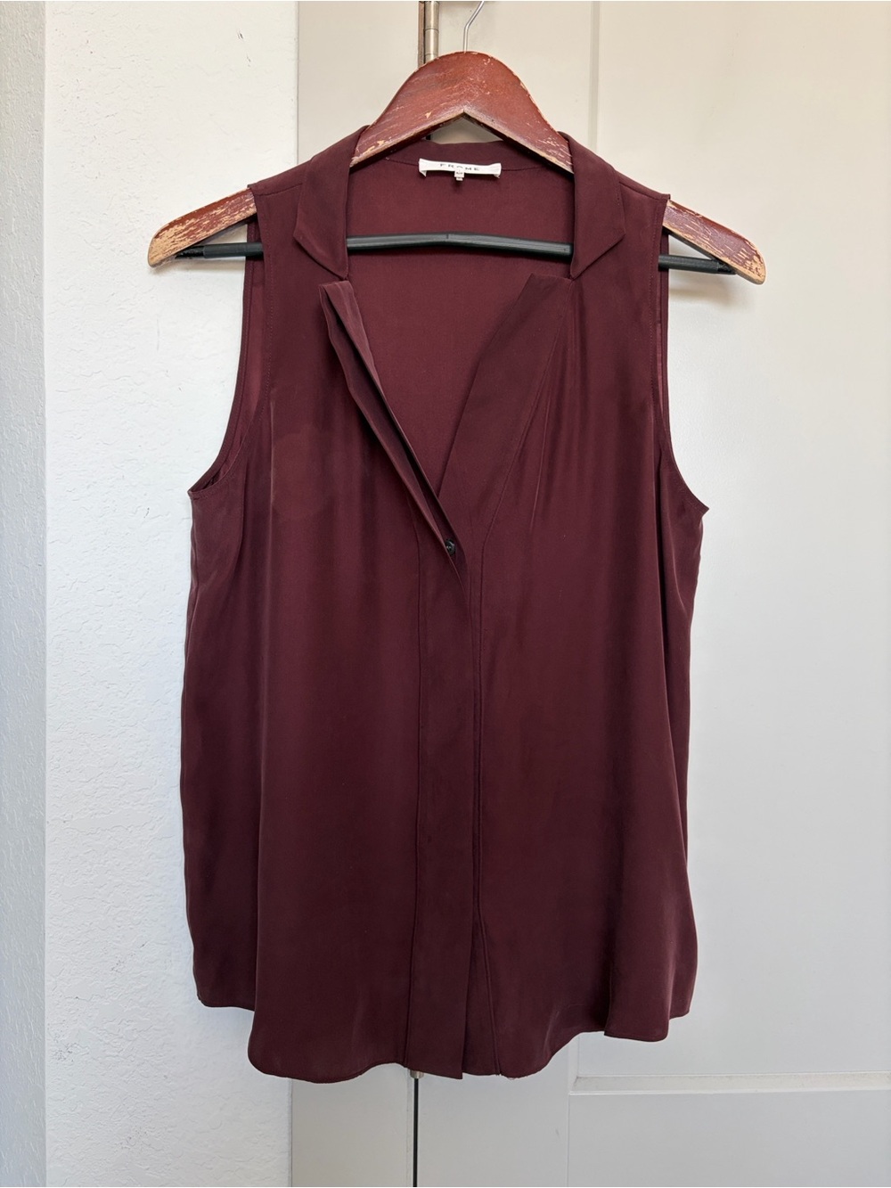 FRAME NOTCH COLLAR SILK TANK RED WOMENS SMALL